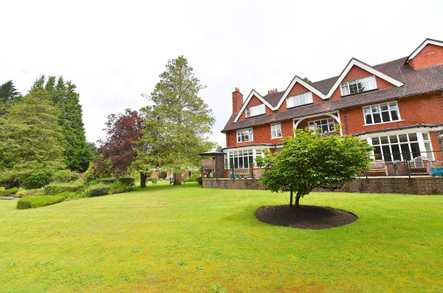 Moorhouse Care Home Hindhead  - 4