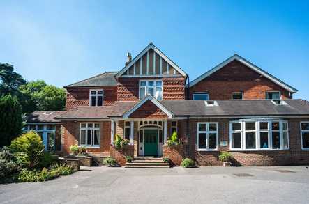 Moorlands Nursing Home Care Home Lightwater  - 1