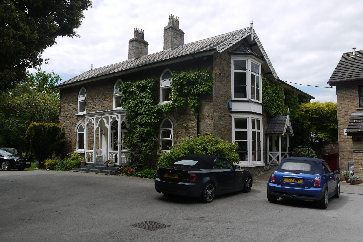 Morfa Newydd Care Home Care Home Holywell, CH8 9DN