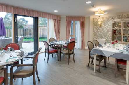 Mountbatten Grange Care Home Windsor  - 3