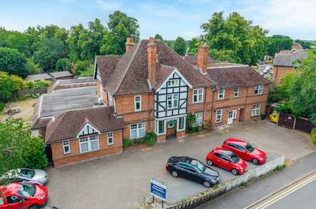 Murdoch House Care Home Wokingham  - 3