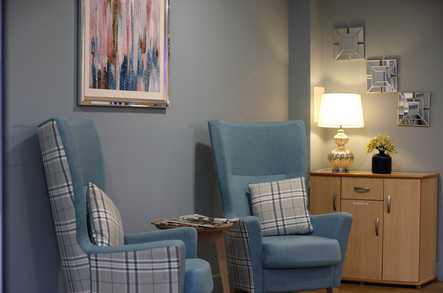 Lynwood Care Centre Care Home Ascot  - 5