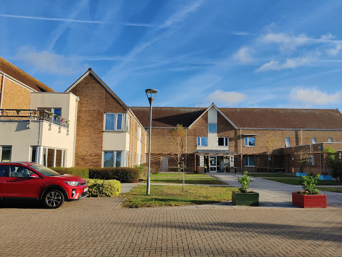 New Elmcroft | Care Home | Shoreham By Sea, BN43 6AT