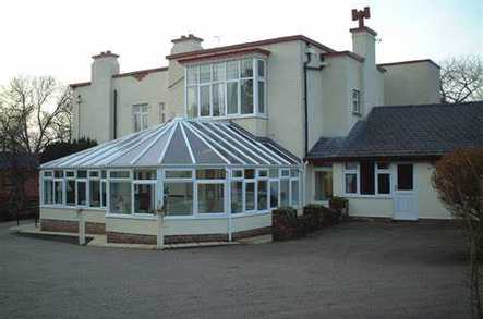 Hinderton Mount Residential Home Care Home Neston  - 1