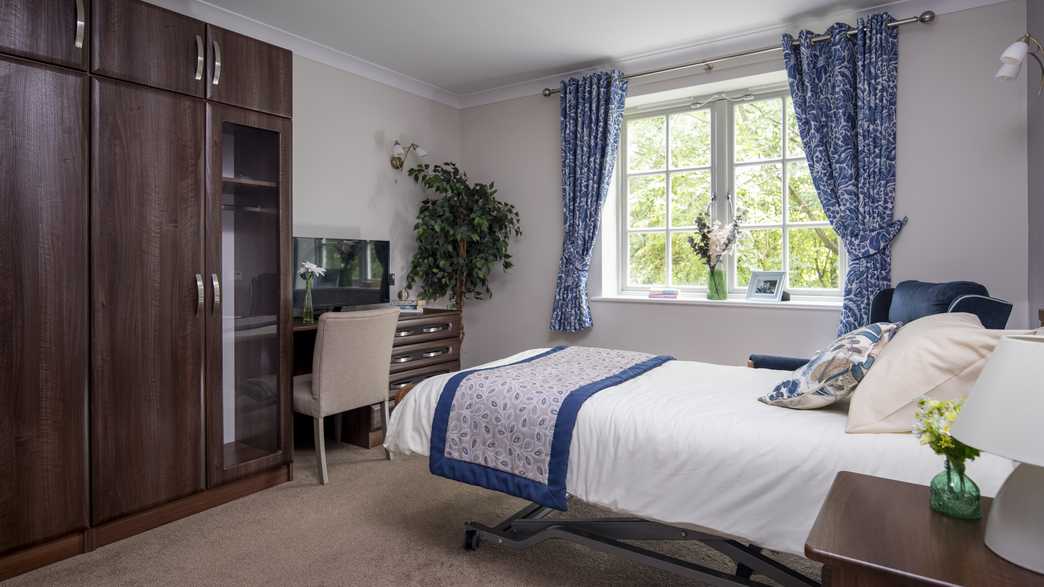 Edwardstow Court Care Centre Care Home Cheltenham accommodation-carousel - 2