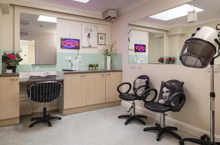 Farnham Common House Care Home Farnham Common  - 4