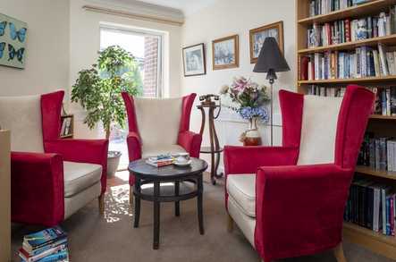 The Heights Care Home High Wycombe  - 3