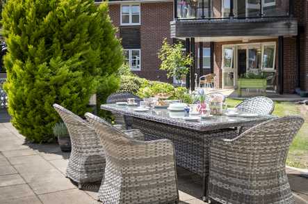 The Heights Care Home High Wycombe  - 5