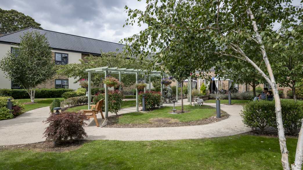 Goodson Lodge Care Centre Care Home Trowbridge buildings-carousel - 9