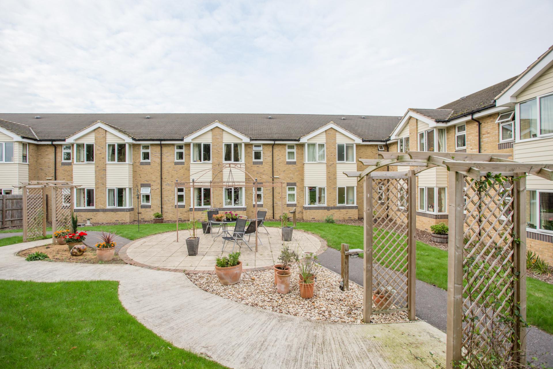 OSJCT Meadowcroft Care Home Thame, OX9 3NQ