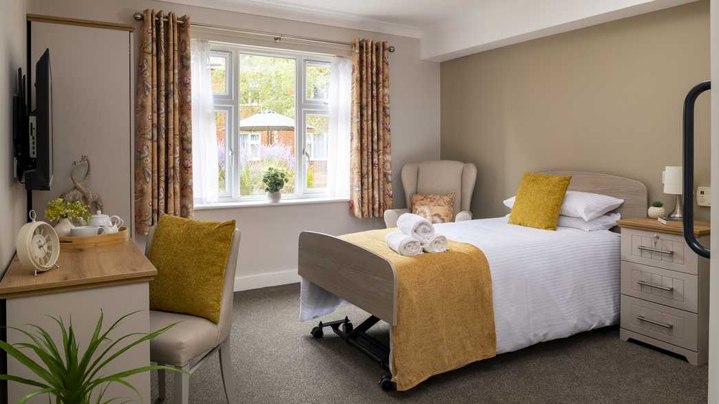Wing View Care Centre Care Home Leighton Buzzard accommodation-carousel - 1