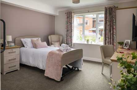Wing View Care Centre Care Home Leighton Buzzard  - 4