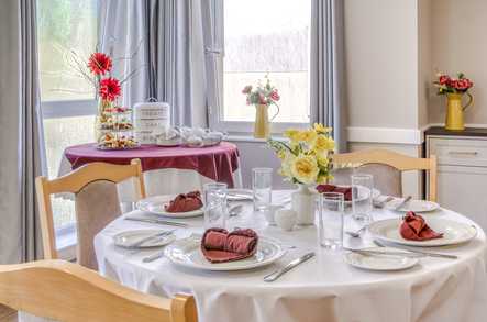 Oak Lodge Care Home Care Home Southampton  - 2