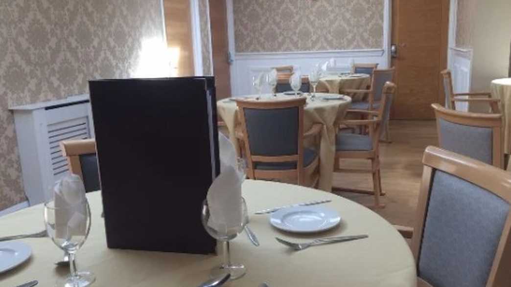 Oak View Residential Care Home Care Home Hayling Island buildings-carousel - 3