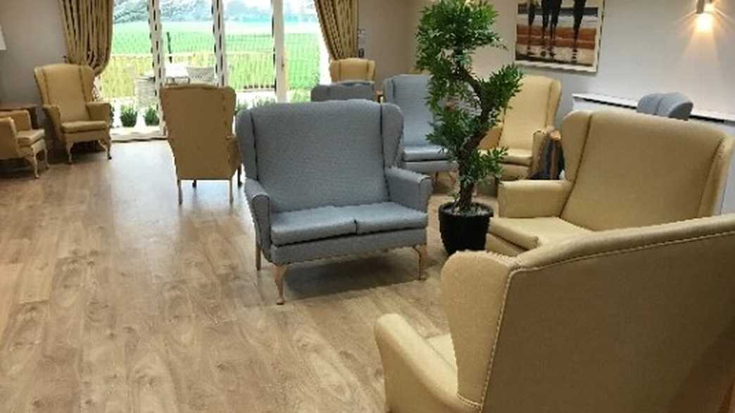 Oak View Residential Care Home Care Home Hayling Island buildings-carousel - 5