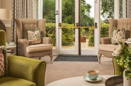 Oaken Holt Care Home Oxford  - 3