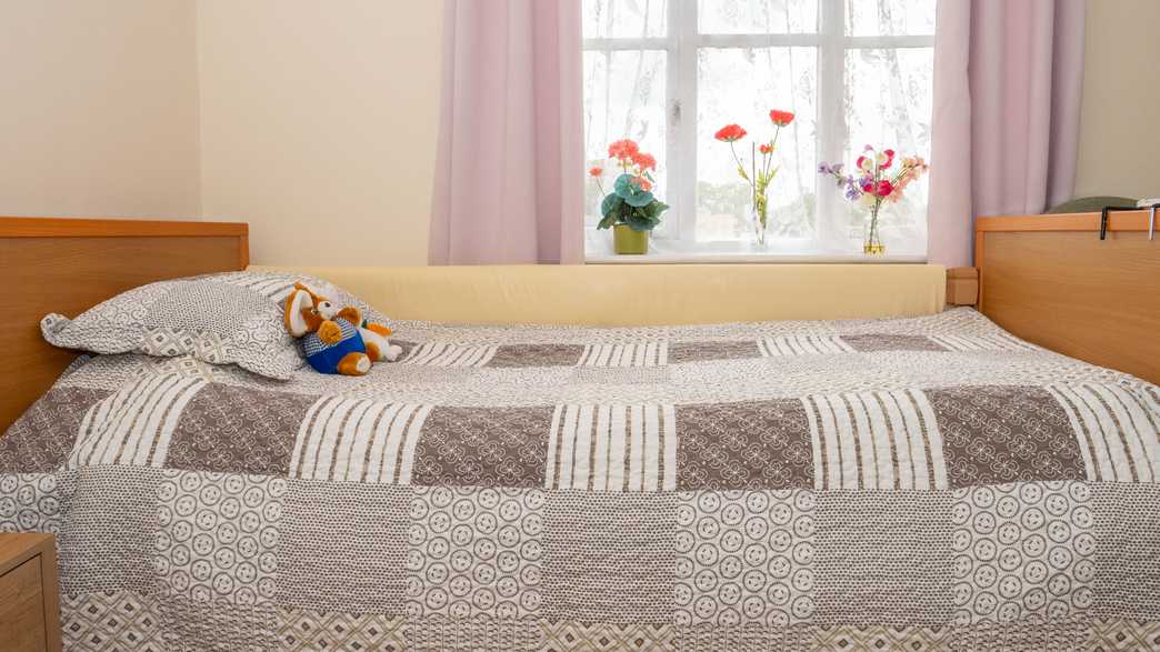 Glebe House Care Home Care Home Staines-upon-thames accommodation-carousel - 6