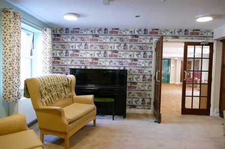 Ashlea Court Care Home Care Home Grimsby  - 3