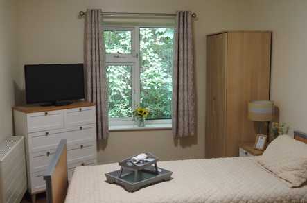 Brandon House Nursing Home Care Home Leeds  - 4