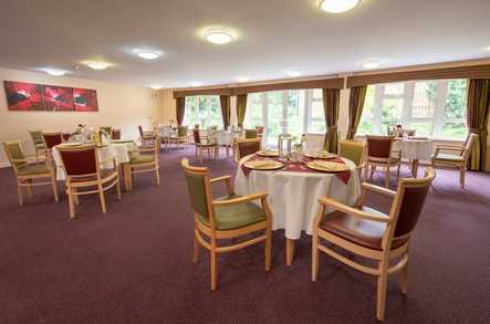 Pax Hill Nursing Home Care Home Farnham  - 4