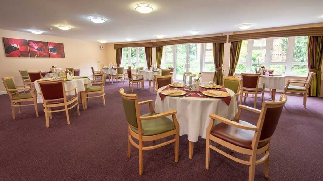 Pax Hill Residential Home EMF Unit Care Home Farnham meals-carousel - 2