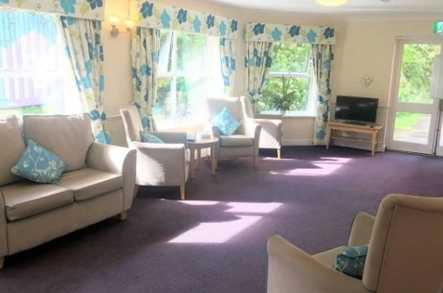 Priory Gardens Care Home Pontefract  - 5