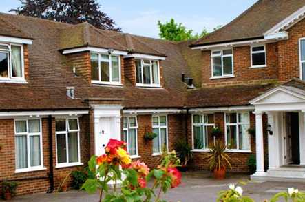 Puttenham Hill House Care Home Care Home Guildford  - 1