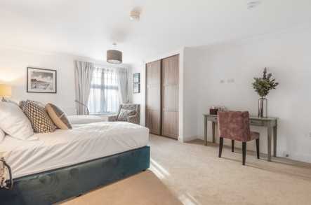 Paignton - One-bedroom apartments image 3