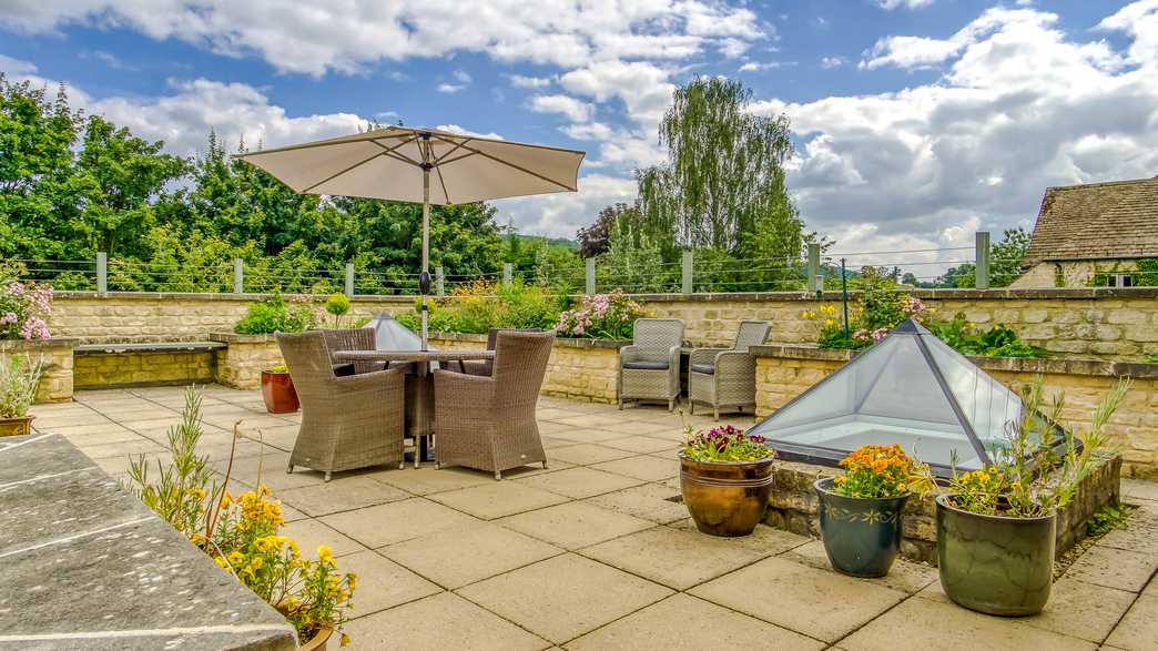 Richmond Villages Painswick Care Home Care Home Stroud buildings-carousel - 1