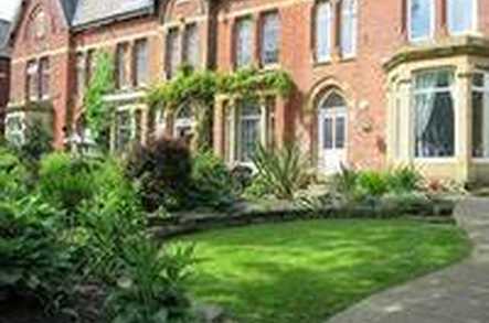 Park House Residential Care Home Care Home Oldham  - 1