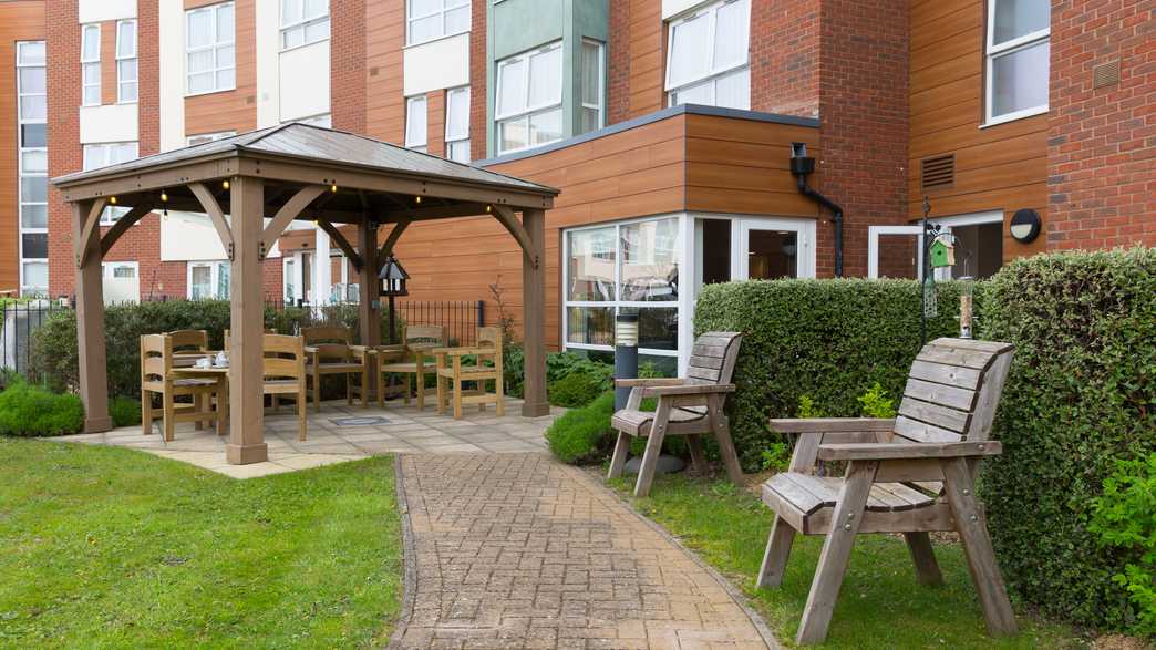 Parker Meadows Care Home Fareham buildings-carousel - 15