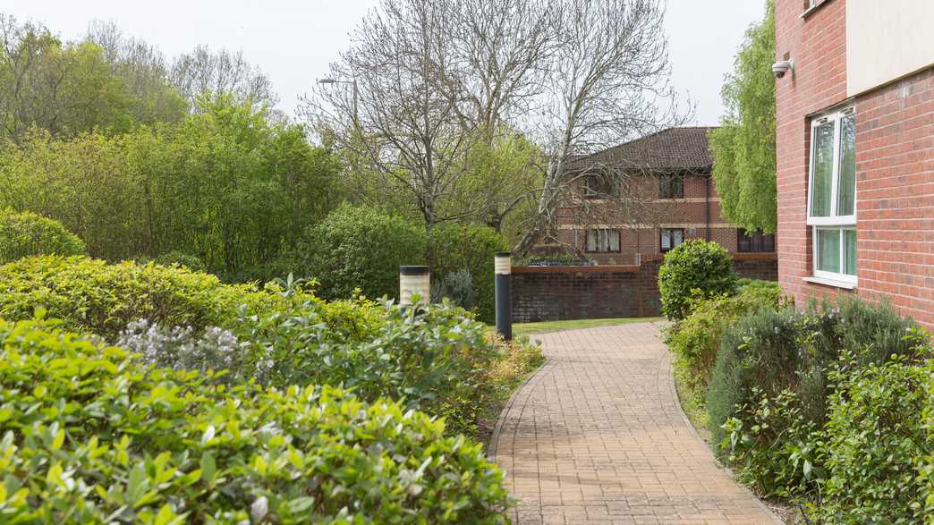 Parker Meadows Care Home Fareham buildings-carousel - 16