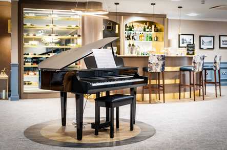 Parkfield Grange Care Home Care Home Stourbridge  - 3