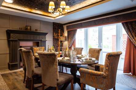 Parkfield Grange Care Home Care Home Stourbridge  - 4