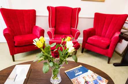 Parkfield House Nursing Home Care Home Uxbridge  - 2