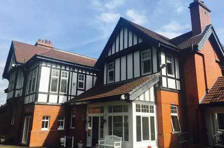 Parkhouse Manor Care Home Care Home Glasgow  - 1