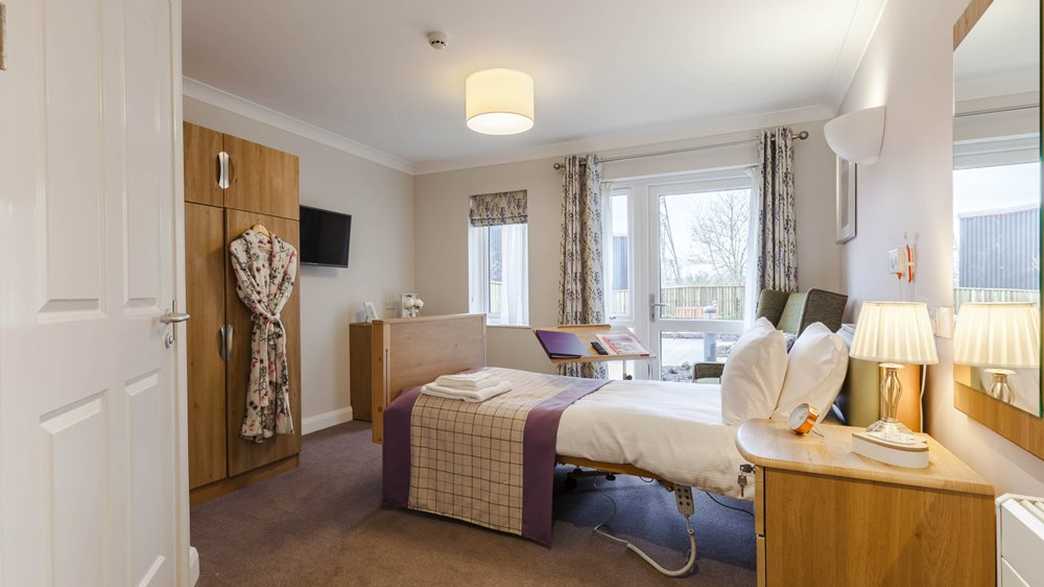 Pear Tree Court Care Home Waterlooville accommodation-carousel - 1