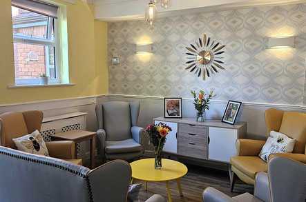 Peel Moat Care Home Care Home Stockport  - 5