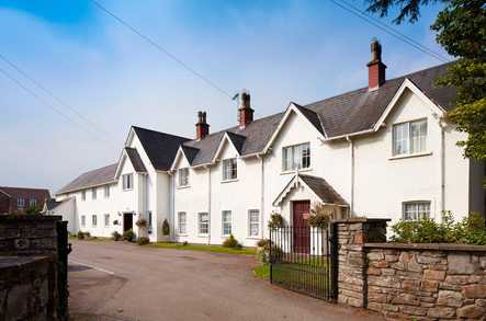 Pentwyn House Nursing Home Care Home Cardiff  - 1