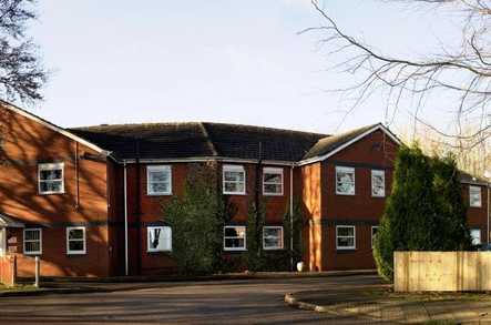 Oaklands Care Home Care Home Mansfield  - 1