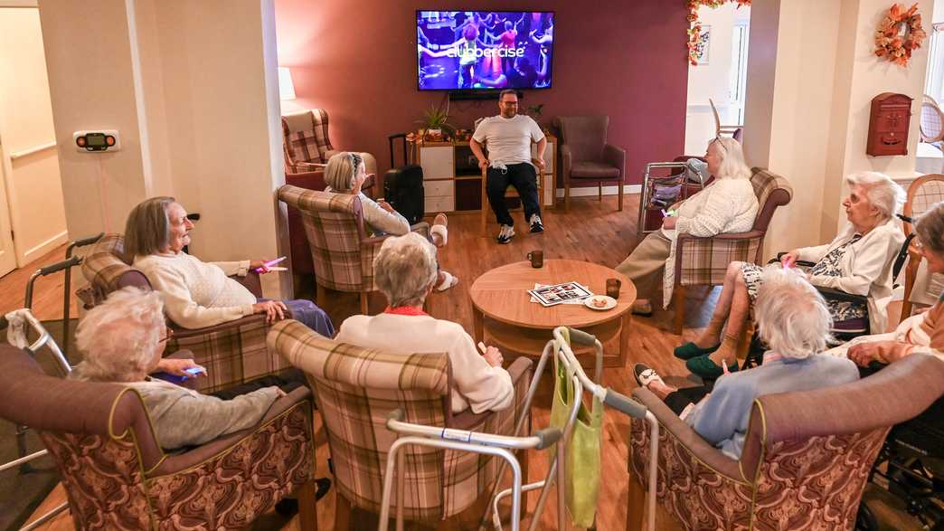 Primrose Bank Care Home Care Home Poulton Le Fylde activities-carousel - 5