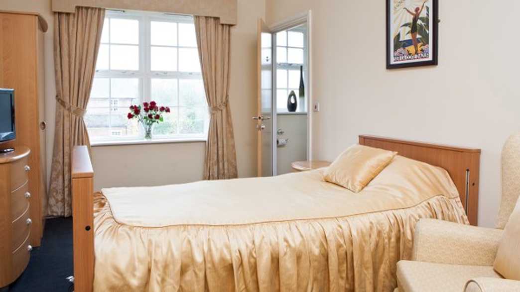 Princess Christian Care Home Care Home Woking accommodation-carousel - 2