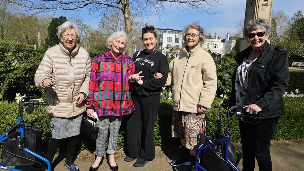 Priors House Care Home Leamington Spa activities-carousel - 16