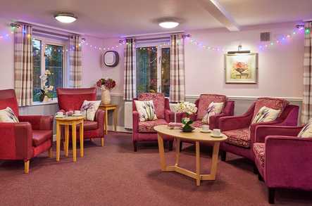 Priory Court Care Home Epsom  - 4