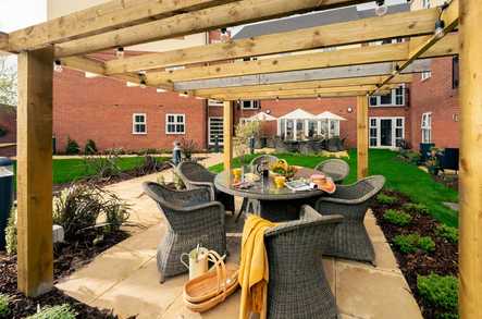 Priory Place Retirement Living Studley  - 4