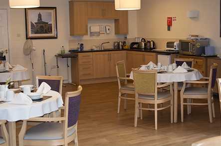Priory Gardens Care Home Pontefract  - 4