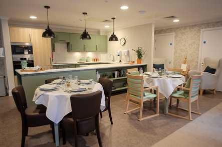 Riverside Lodge Care Home Rickmansworth  - 3