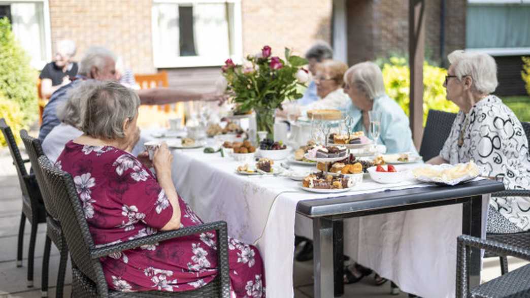 Queensway House Care Home Hemel Hempstead meals-carousel - 1