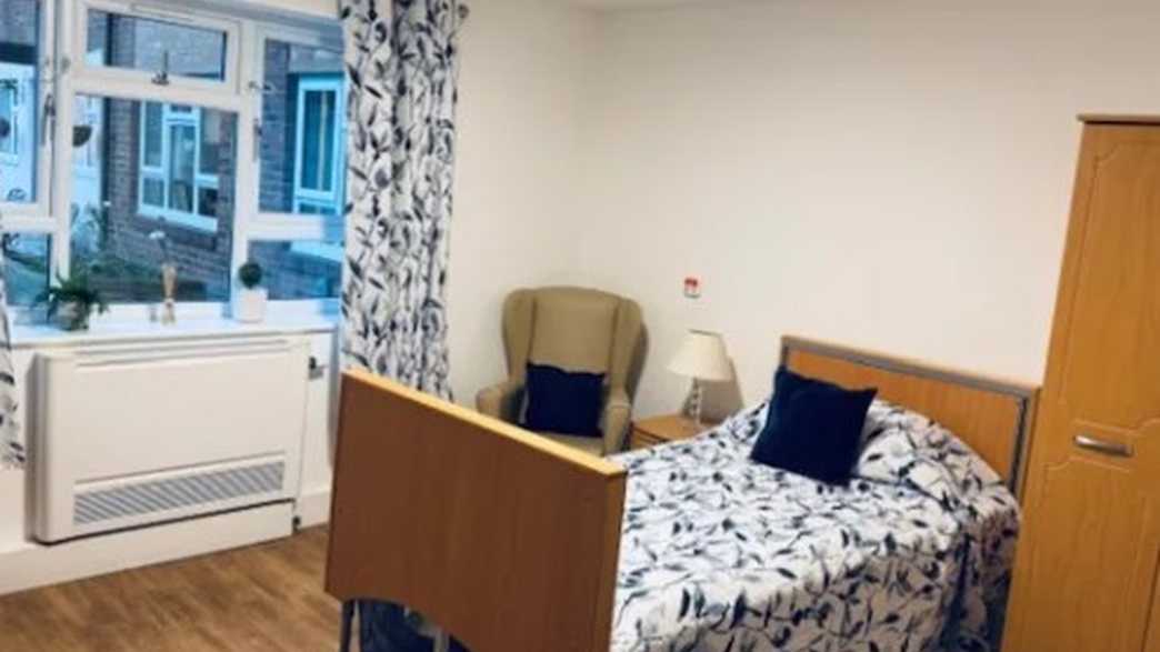 Quinnell House Care Home Hailsham accommodation-carousel - 1