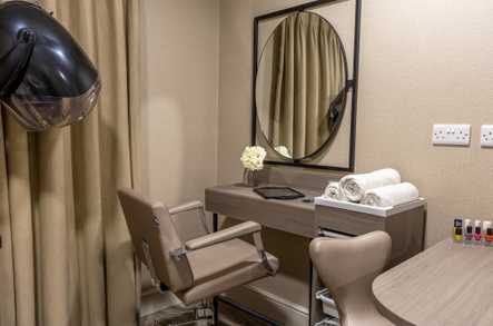 Heritage Care Centre Care Home London  - 5